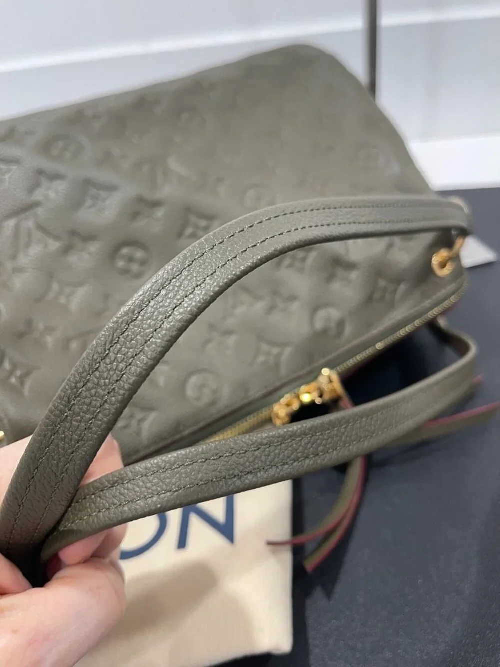 Louis Vuitton Ponthieu Shoulder/Crossbody Bag in Green (JB1449) - Picture 3 of 13